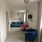 Loft House 게스트하우스