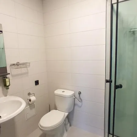 בית הארחה Loft House