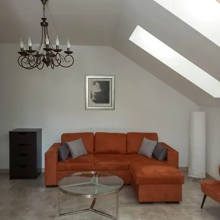 Vendégház Loft House 3*