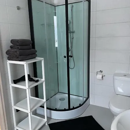 Loft House ゲストハウス